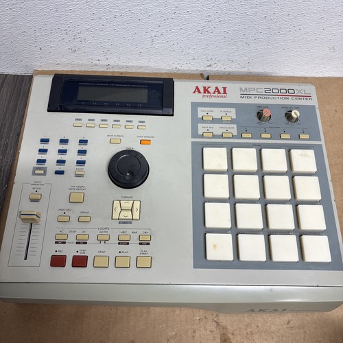 Akai professional mpc2000xl - akai,