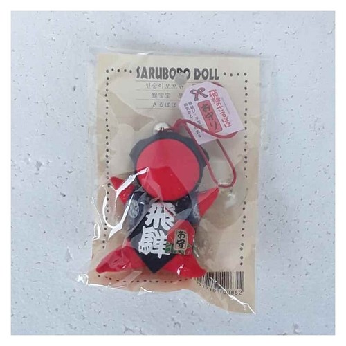 Sarubobo doll bambola