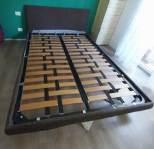 Letto matrimoniale 160×220 Telaio e testiera rivestito da tessutogrigio