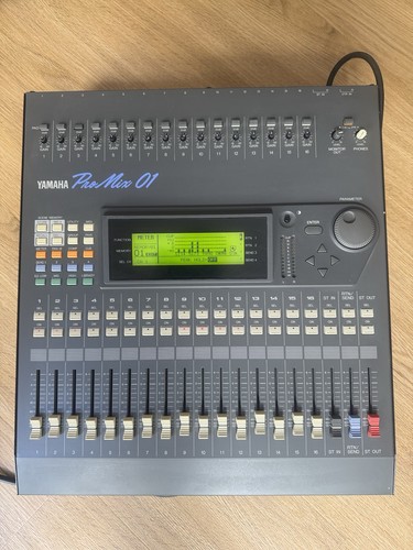 Yamaha promix mixer - yamaha, 01
