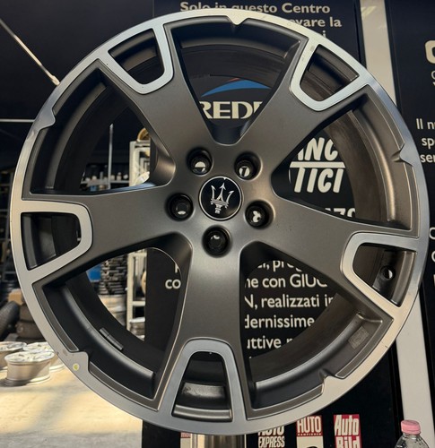 Kit cerchi lega originali - 4,