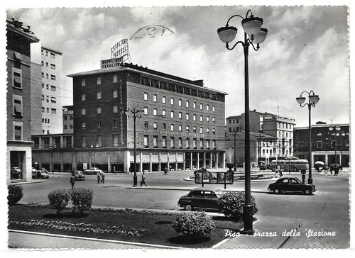 Pisa piazza - (505),