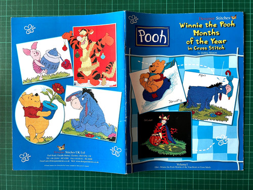 Disney winnie the - disney, mesi