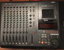 YAMAHA MD 8 REGISTRATORE