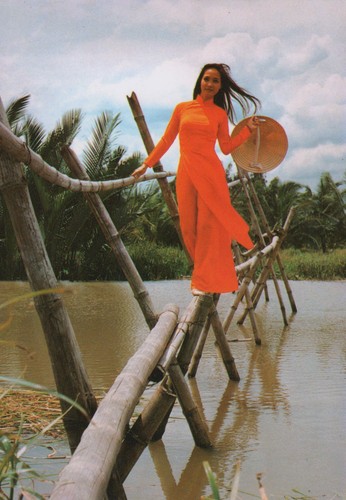 Cartolina epoca vietnam - vietnam, qua
