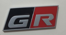 Emblema distintivo "GR"