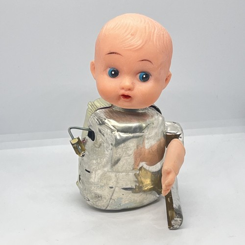 Vintage wind crawling - crawling, baby