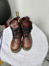 Articolo E1064 stivaletti donna Dr. Martens marroni, numero 34/35, manca il nume