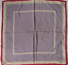 -Foulard CHANEL  100% soie