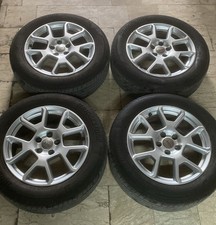 4 Gomme Cerchi Ruote Pneumatici in lega Jeep Renegade 2022 MISURA 215/60/17