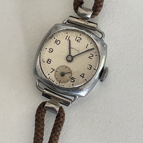 Orologio meccanico manuale