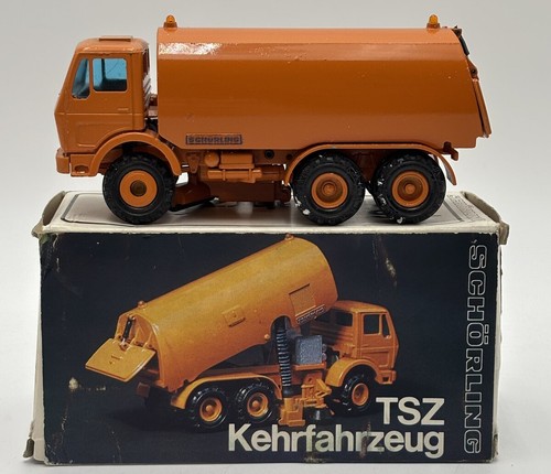 Camion spazzatrice stradale
