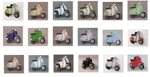 Vespa scooter pin badge
