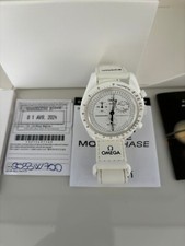 OMEGA Swatch - MoonSwatch. Mission to the MoonPhase SNOOPY