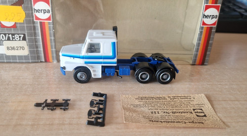 Herpa 836270 scania - 142e, v8