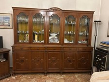 CREDENZA VINTAGE CON VETRINA IN LEGNO MASSELLO OTTIME CONDIZIONI