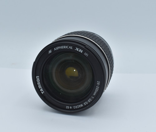 Tamron 200 8 - mm, f/3.8-5.6