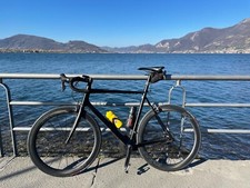 bici corsa carbonio telaio size L gruppo ultegra cerchi alto profilo 