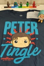 T SHIRT  "PETER PARKER " FUNKO