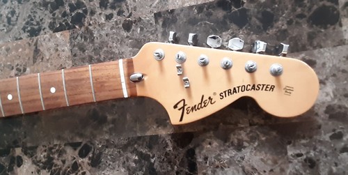 1999 fender stratocaster - stratocaster, neck