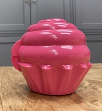 Tupperware keepers cupcake - tupperware,