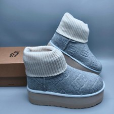 UGG 4047 Stivali Scanalati di