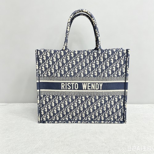 Dior pre owned authentic book - dior,