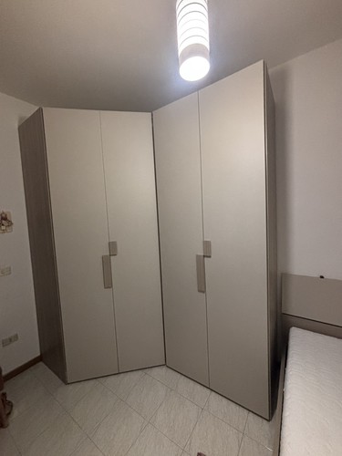 Cabina armadio angolare con