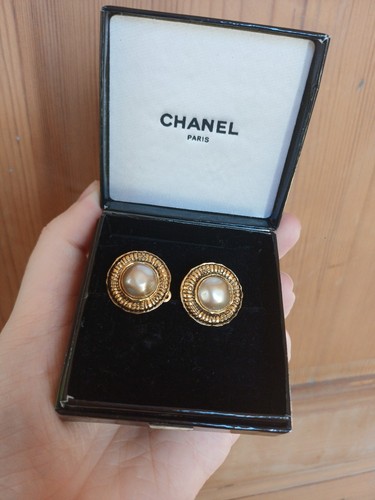 Boucles oreilles chanel à - boucles,