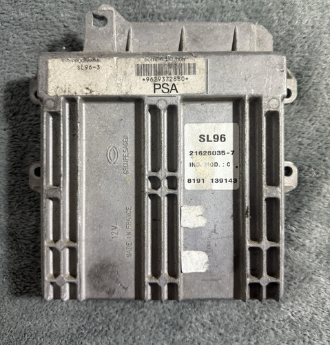 Calculateur moteur peugeot - calculateur,