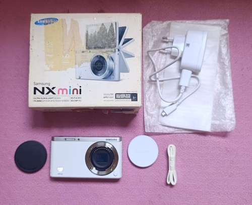 Samsung mini fotocamera - nx,