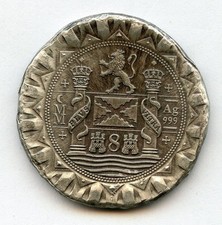 8 Reales columnario moneda