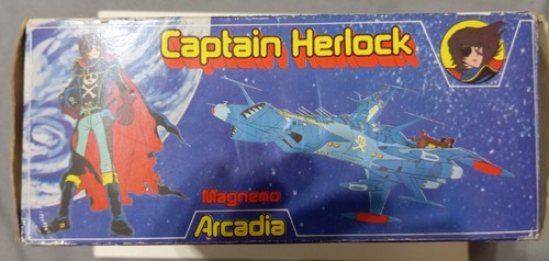 Arcadia capitan harlock - capitan,