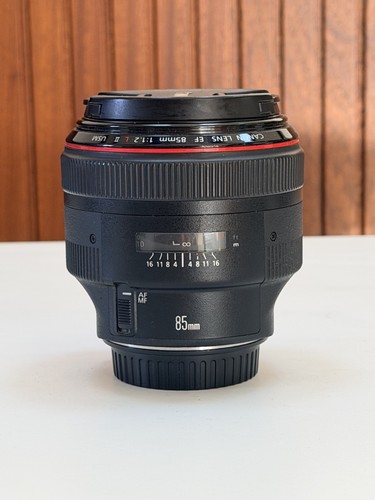 Canon 1 2l - 85, f/1.2l
