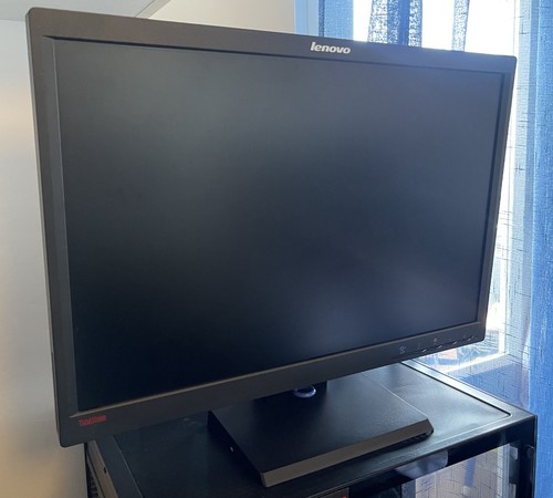 Lenovo monitor lcd tft - 19",