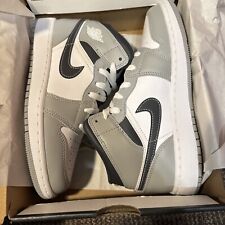 Jordan 1 Mid Light grigio fumo