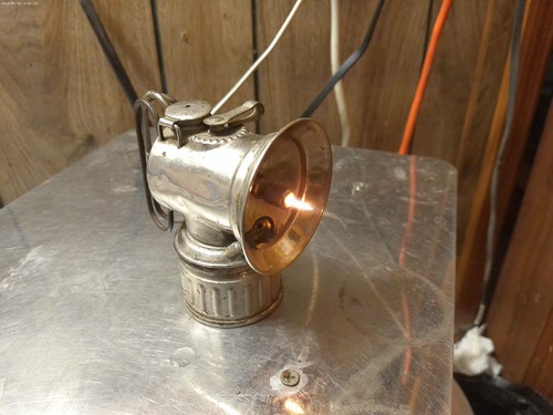 Lampada pit minatori acetilene
