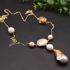 Collana ornamento D17 in perle