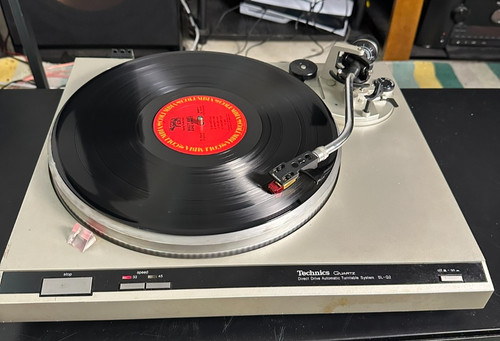 Technics quartz - q2,