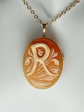 14kt Gold Cameo Corniola