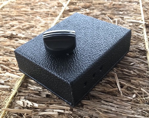 Stami customs black bird - black,