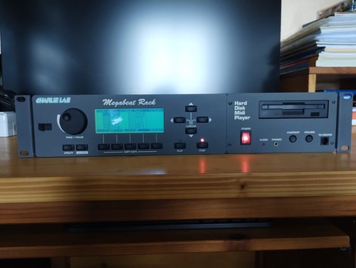 Megabeat rack charlie lab - , in