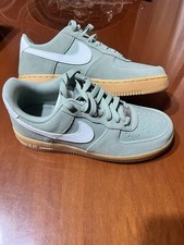 Nike Air Force 1 '07 LV8 ® (