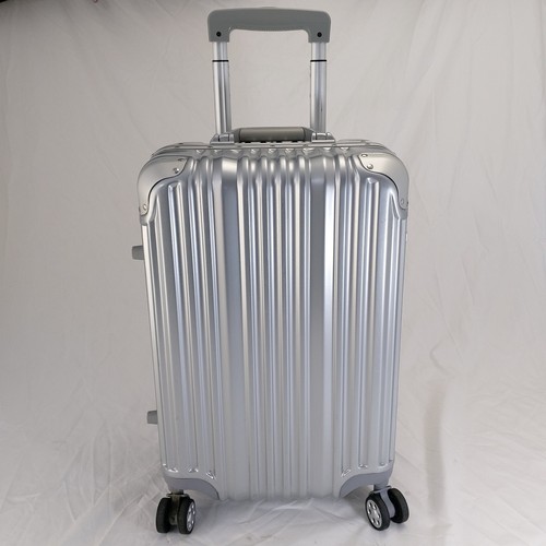 Valigia travelhouse check - valigia, check-in