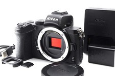 Nikon Z50 20,8 MP DX fotocamera mirrorless con caricabatterie otturatore 6.986 - quasi come nuova -