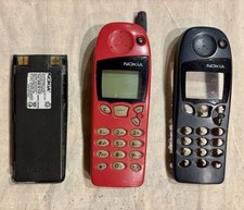 Cellulare vintage non testato da collezione NOKIA 5110 doppia cover