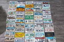 TARGHE Auto Americane ORIGINALI dei 50 STATI USA, Ottime Condizioni. 