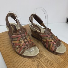 Sandali con zeppa Earthies