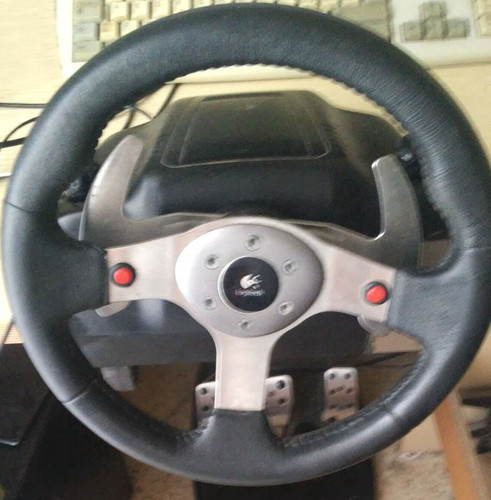 Logitech g25 steering wheel