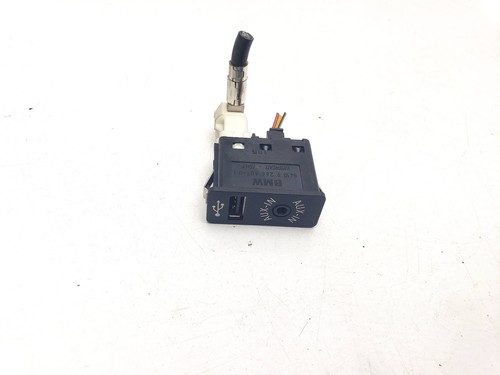 Bmw f25 aux - in, presa